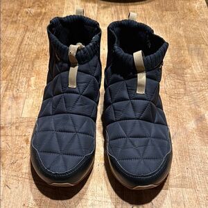 Teva boots